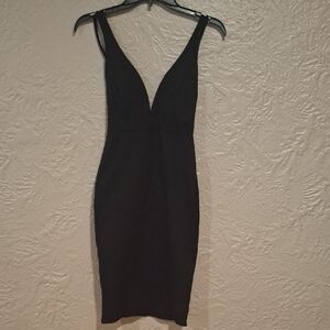 Lulu's Black Midi Dress